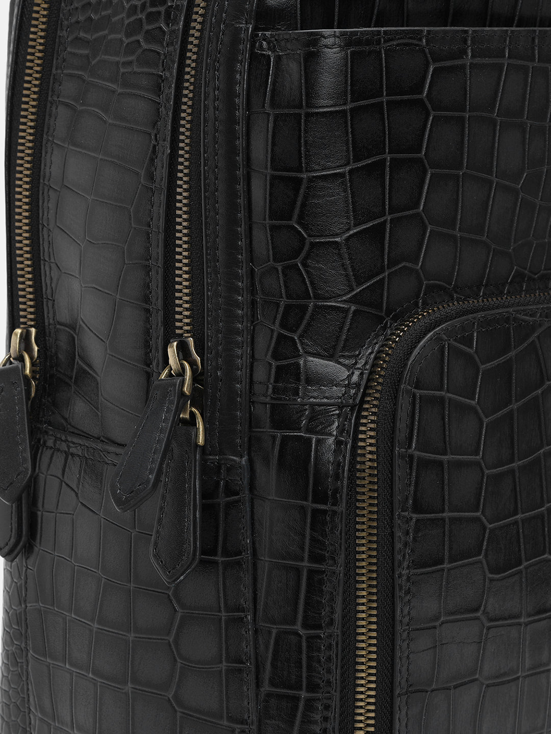 BAGATT Solofra Black Leather Bagpack