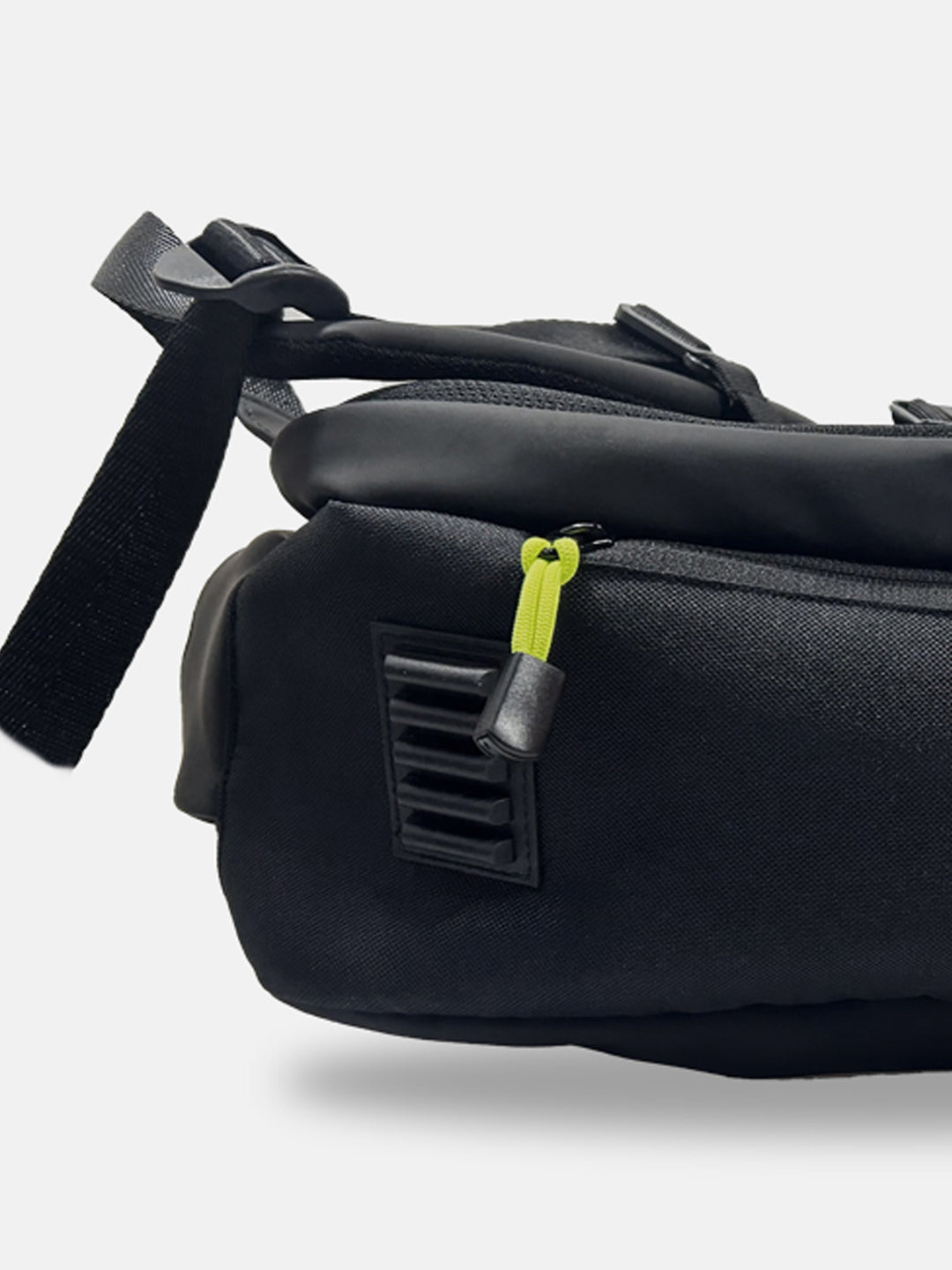 BAGATT Black Bagpack