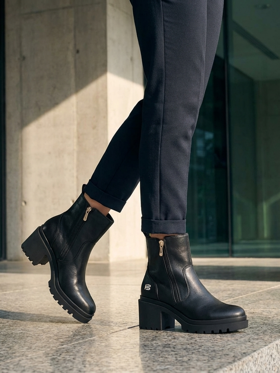 Ladies Boots Black Boot Shoes Buy Extravagant Black Genuine Leather Women's Boots,leather Boots For Women,leather  Winter Boots,women's Leather Ankle Boots,women Leather Boots Online In  India