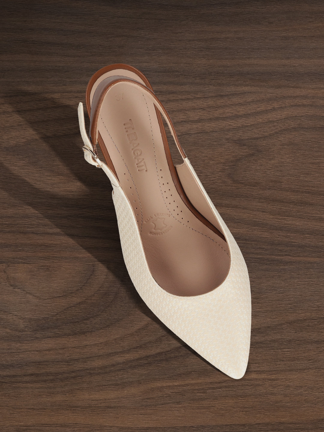 TT.BAGATT Dafina offwhite Pumps
