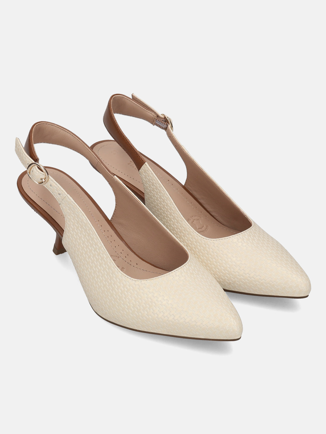 TT.BAGATT Dafina offwhite Pumps