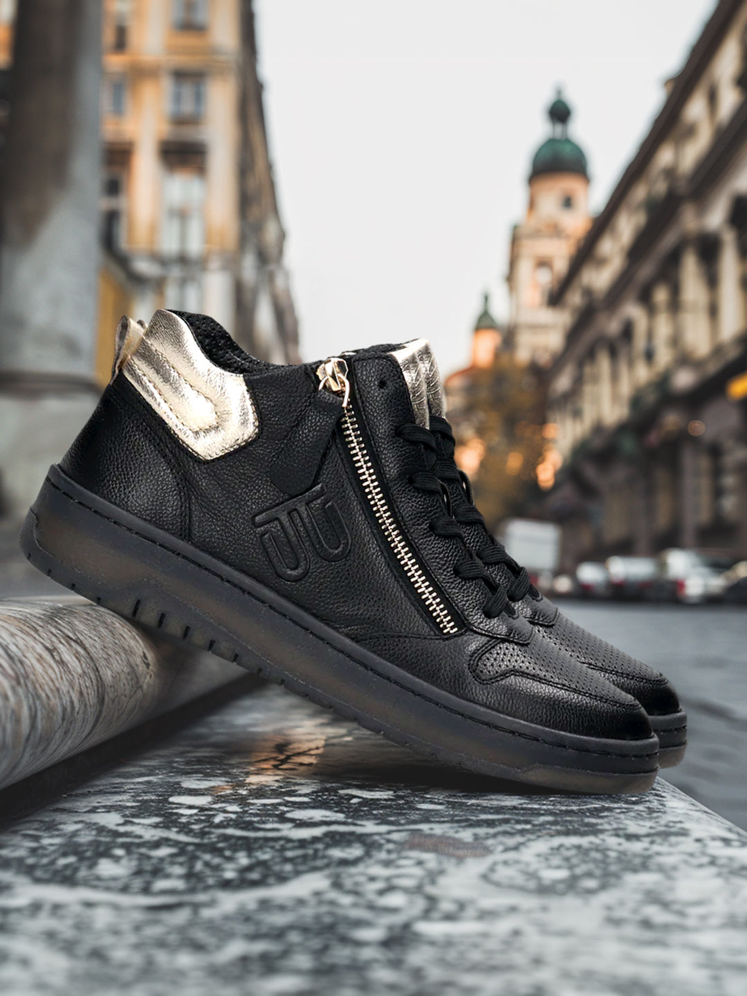 BAGATT Sting Black Premium Leather High Top Sneakers