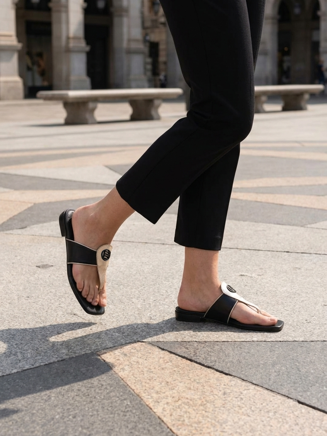 BAGATT Mala Black Premium Leather Thongs Flat sandals