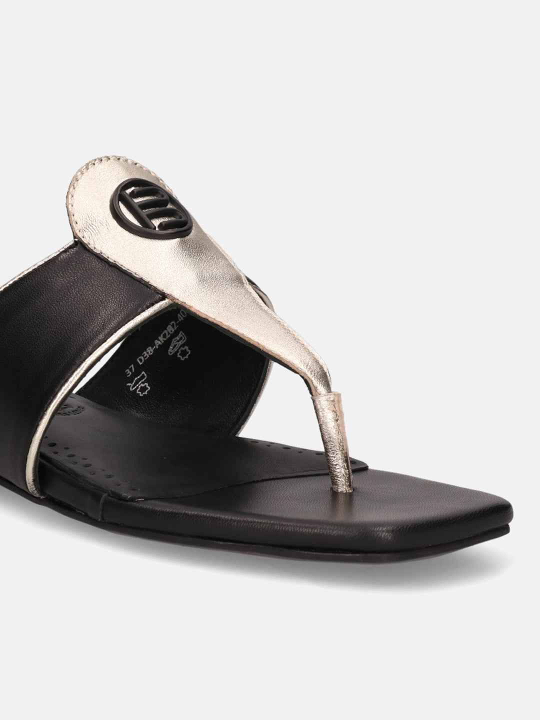 BAGATT Mala Black Premium Leather Thongs Flat sandals