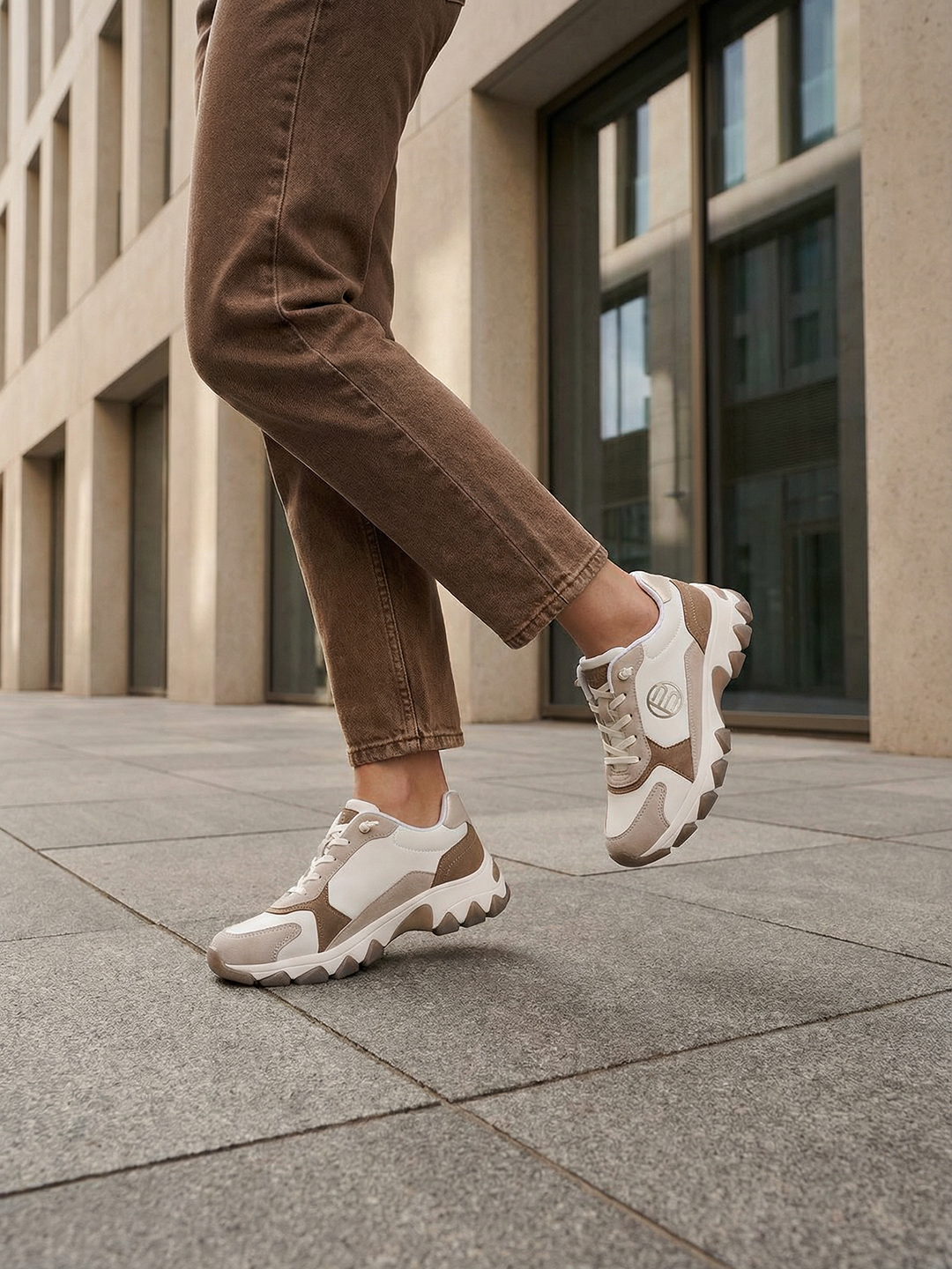 BAGATT Yoko Beige Mid Top Sneakers