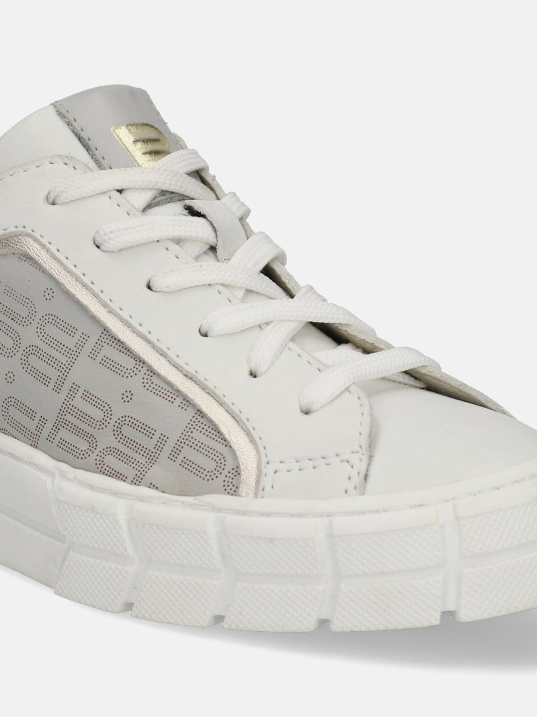 Tia White & Light green Sneakers - BAGATT