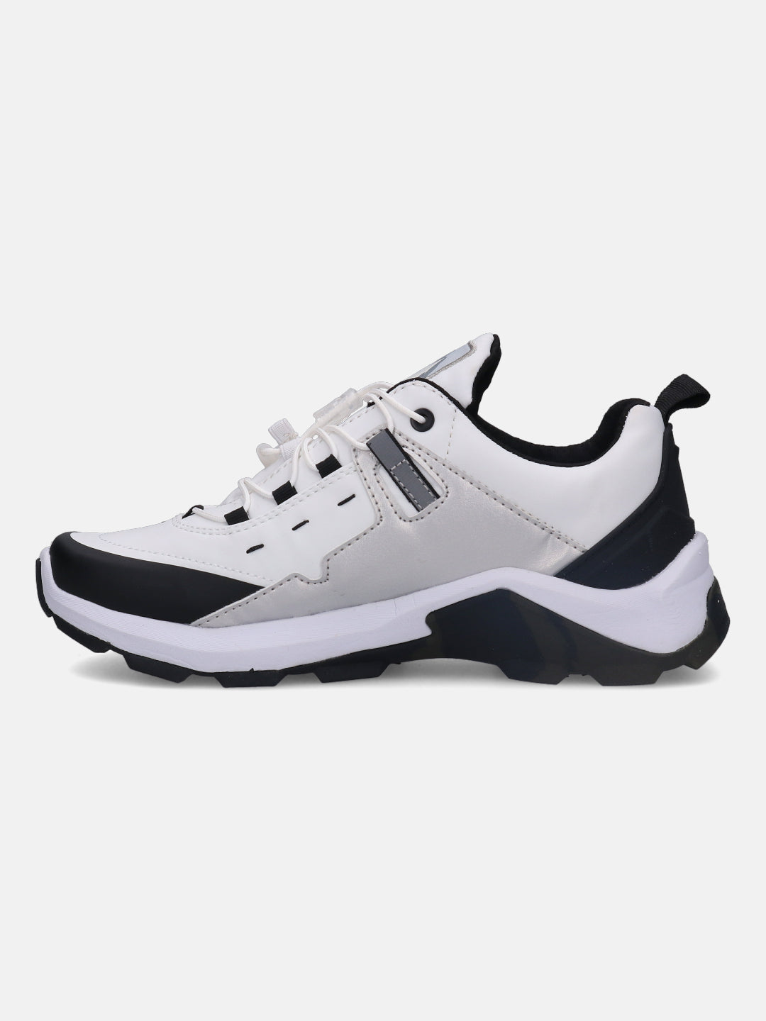 Nakota White & Black Sneakers - BAGATT