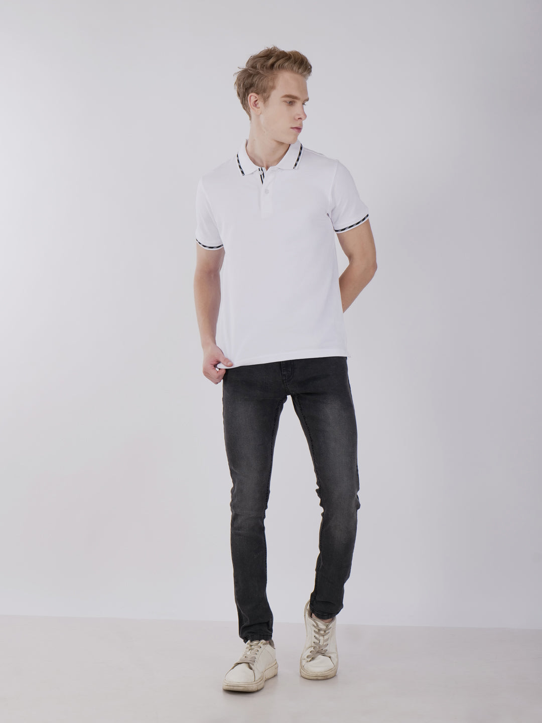 BAGATT Men's White Mercerized Cotton Polo T-Shirt