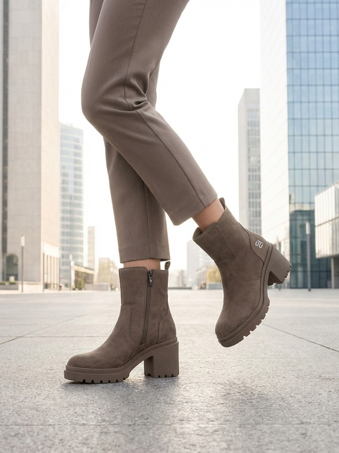 TT.BAGATT Joy Taupe Ankle Boots