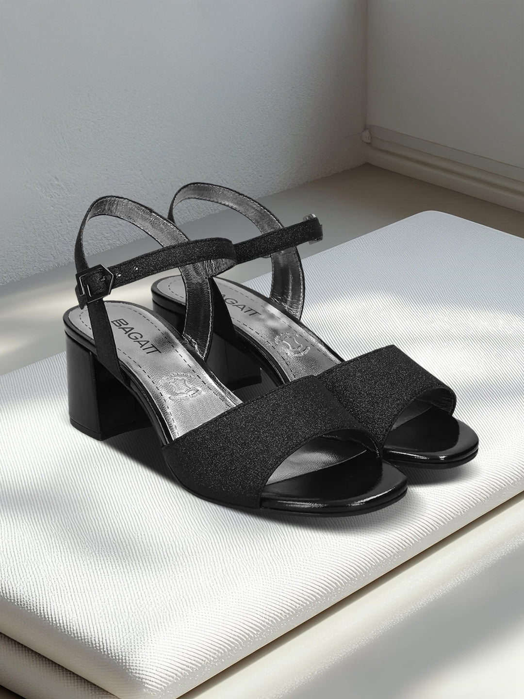 BAGATT  Vanita Black Ankle strap Heels