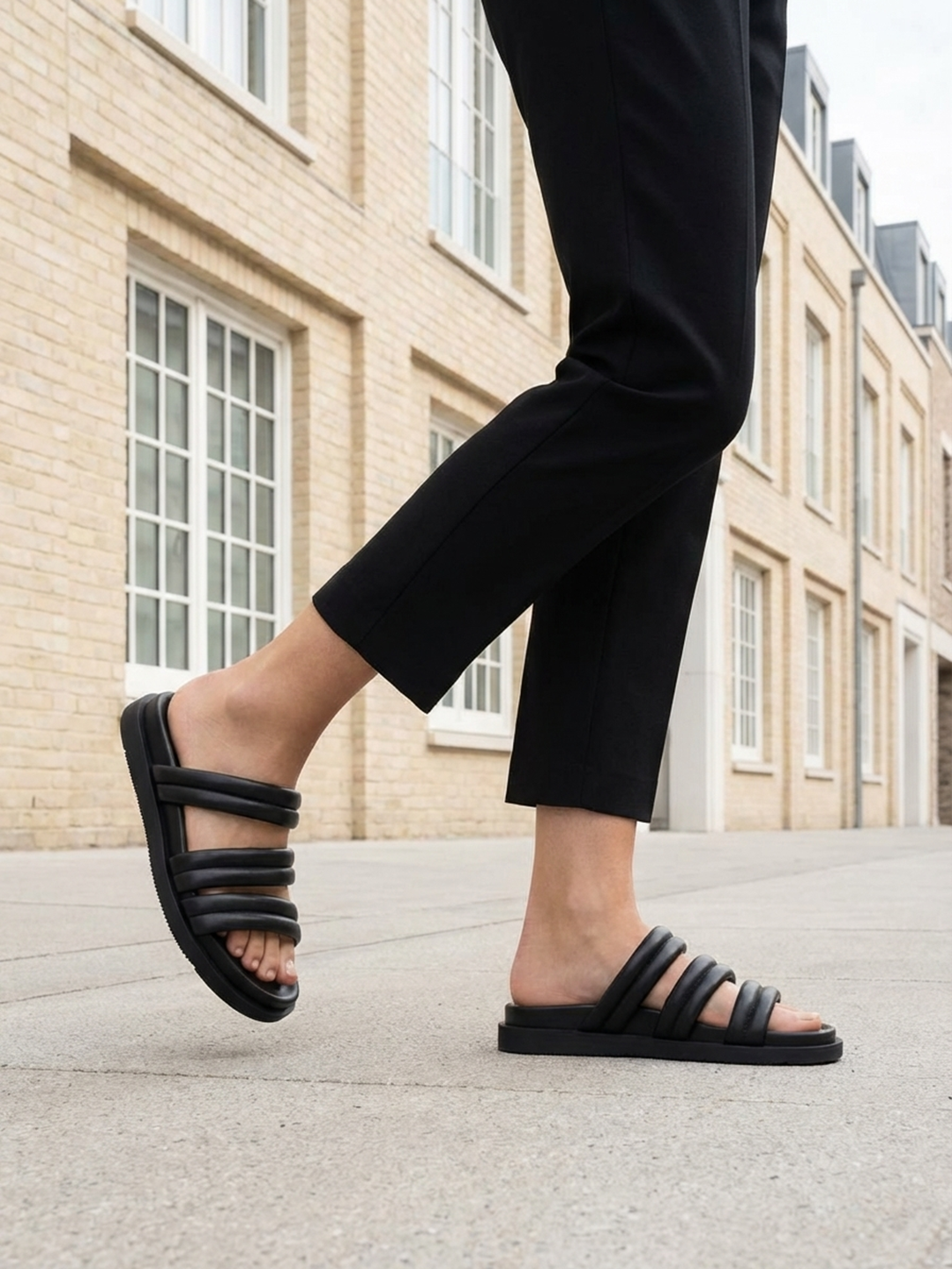 BAGATT Chandra Black Flatform sandals
