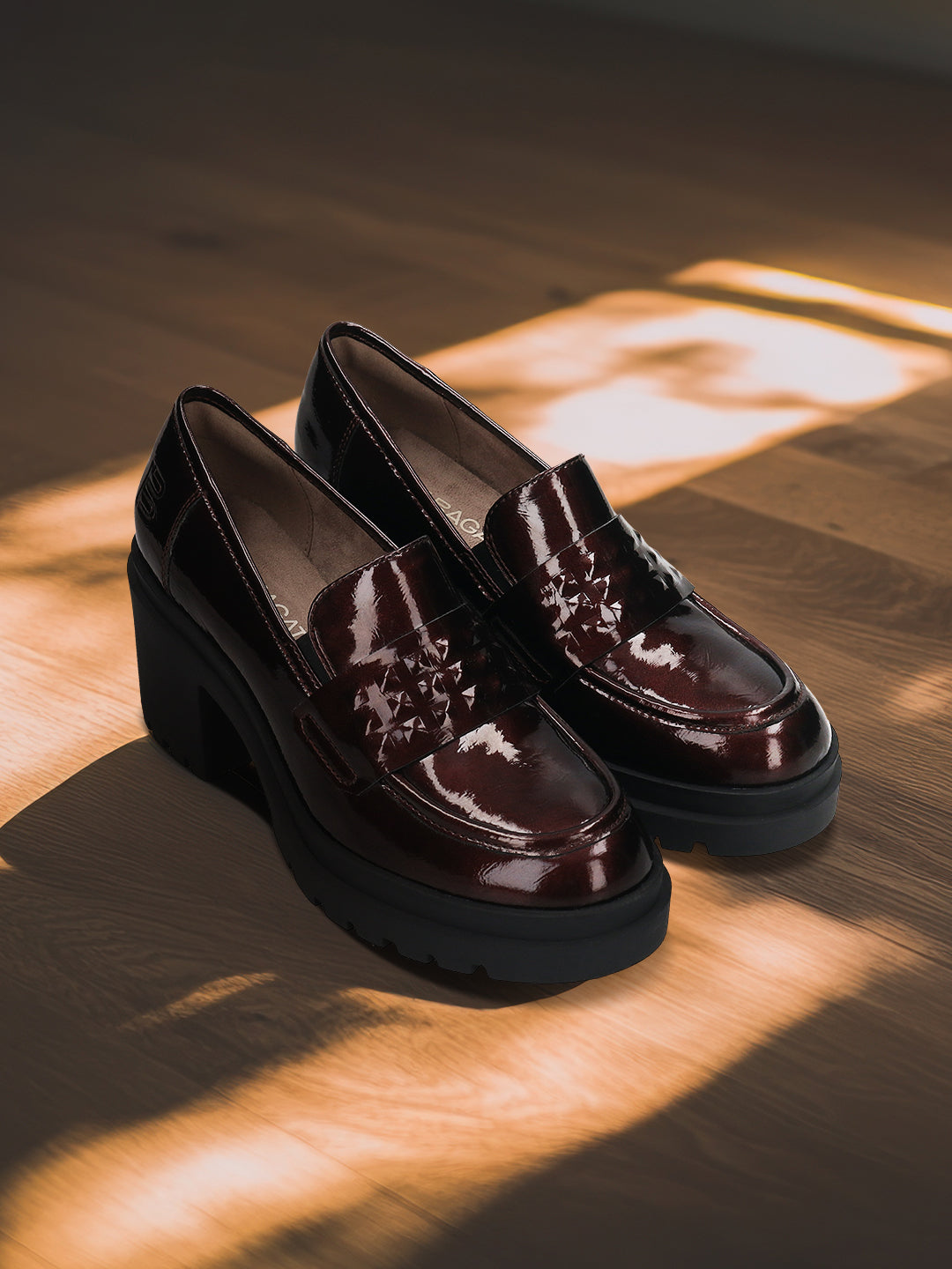 TT.BAGATT  Jessie Bordo Pumps