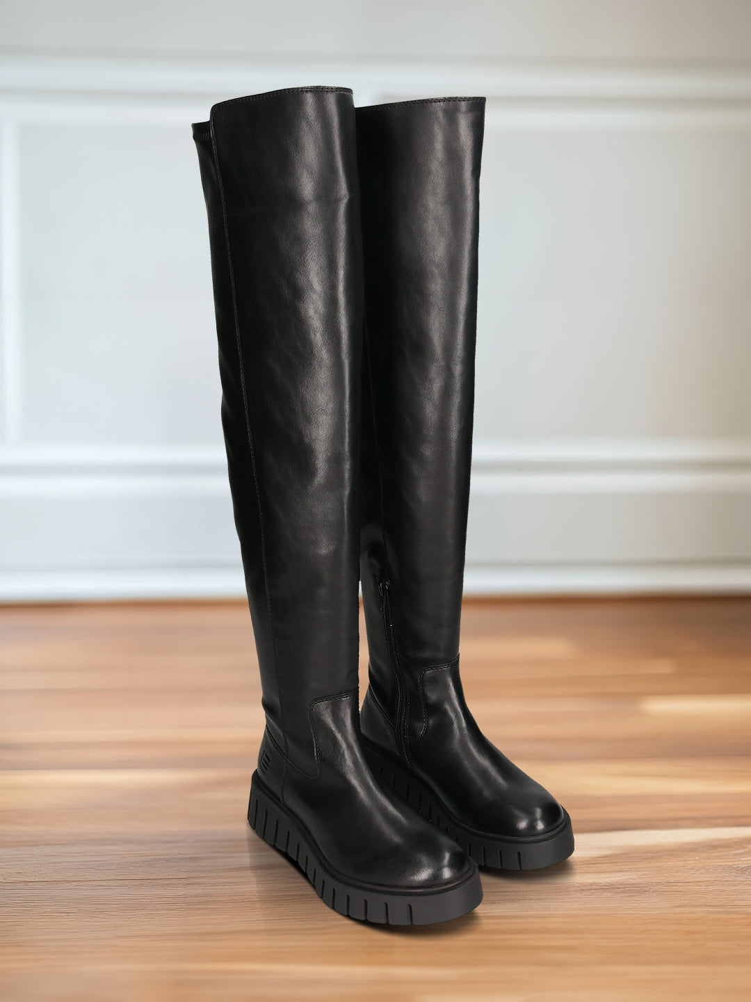 TT.BAGATT  Benisha Black  Knee Boots
