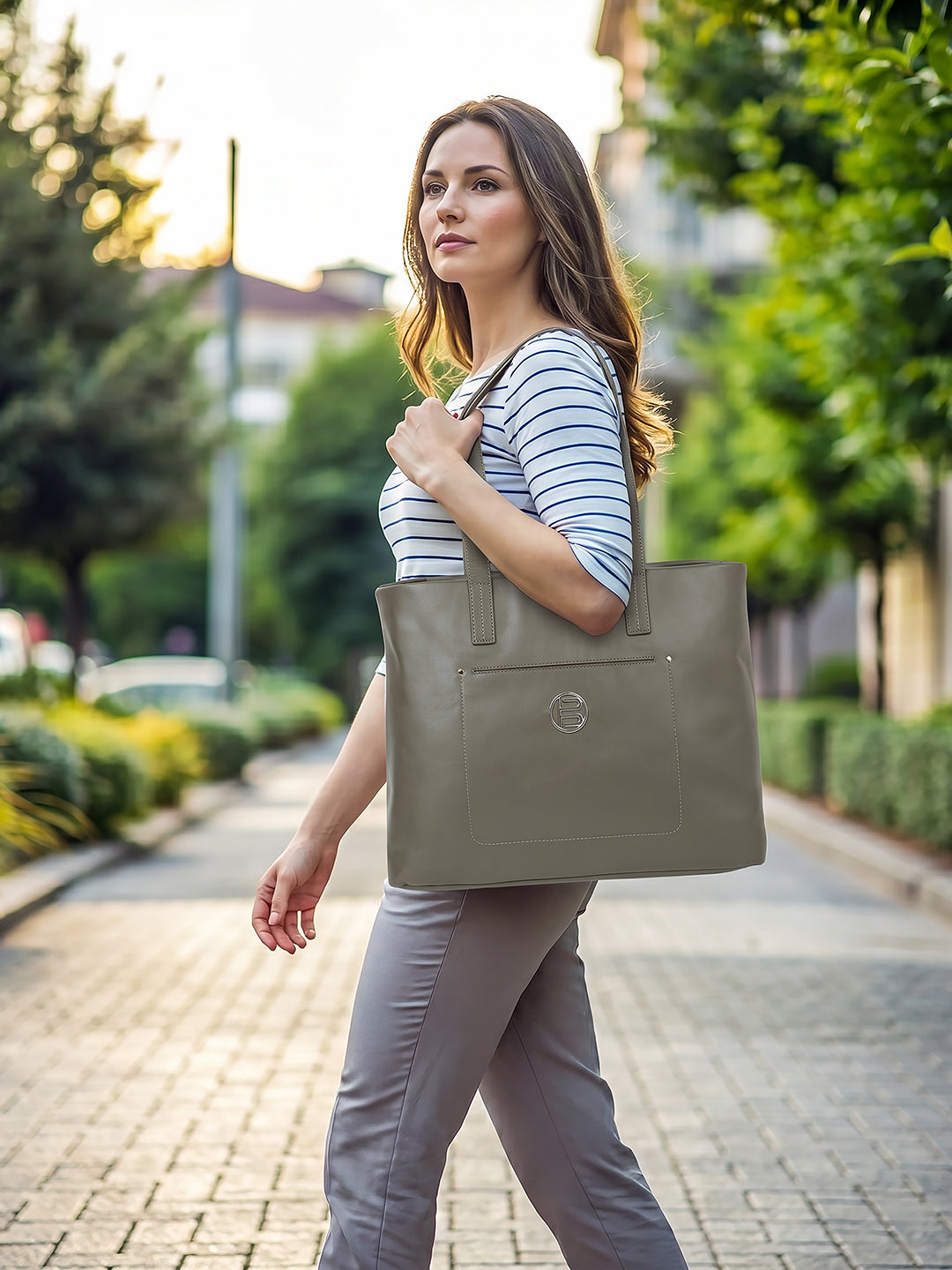 Veneto Dark Green Leather Tote Bag